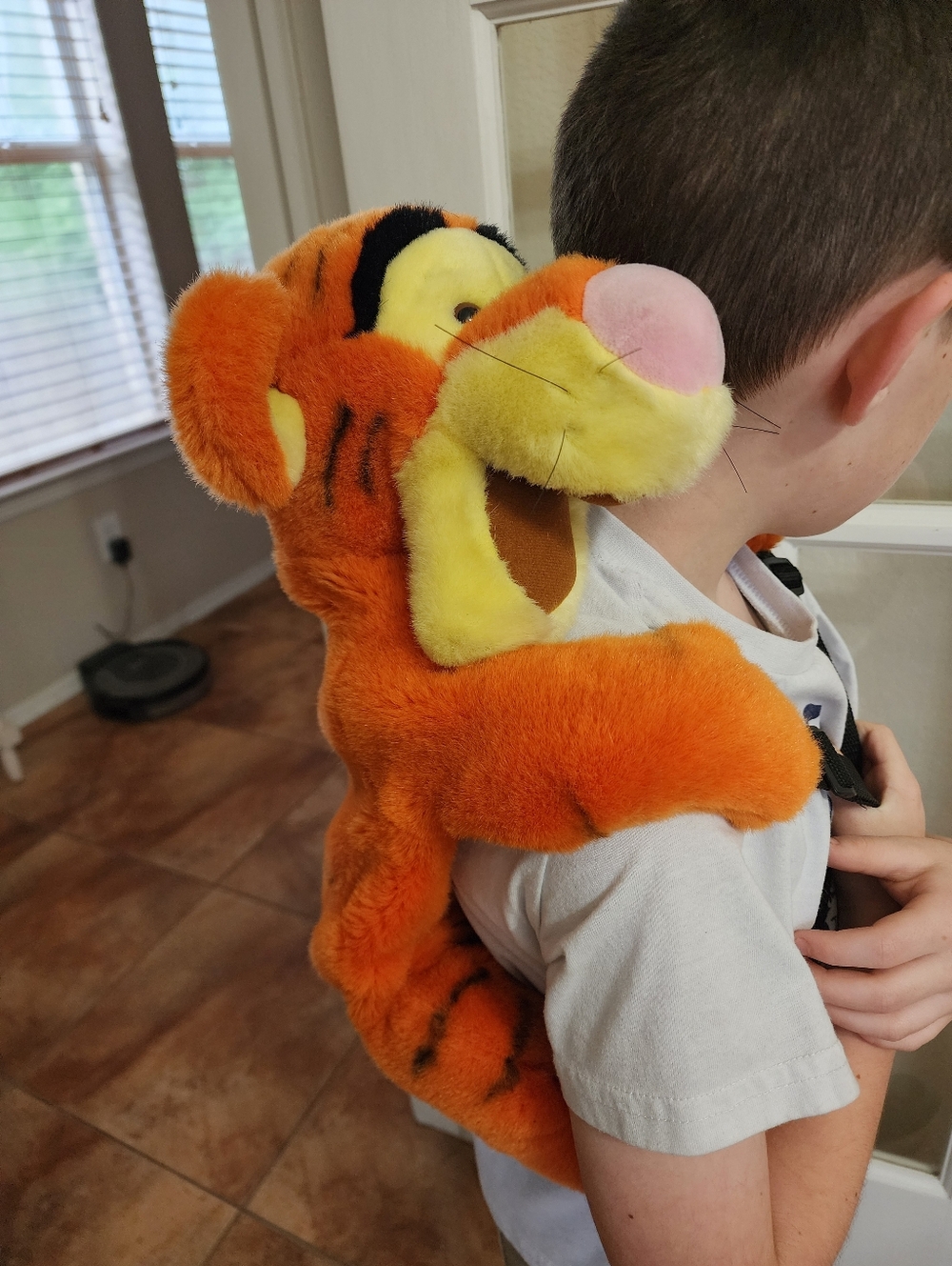 Disney Store Tigger Plush Backpack Winnie Pooh Y2K Style Full Body